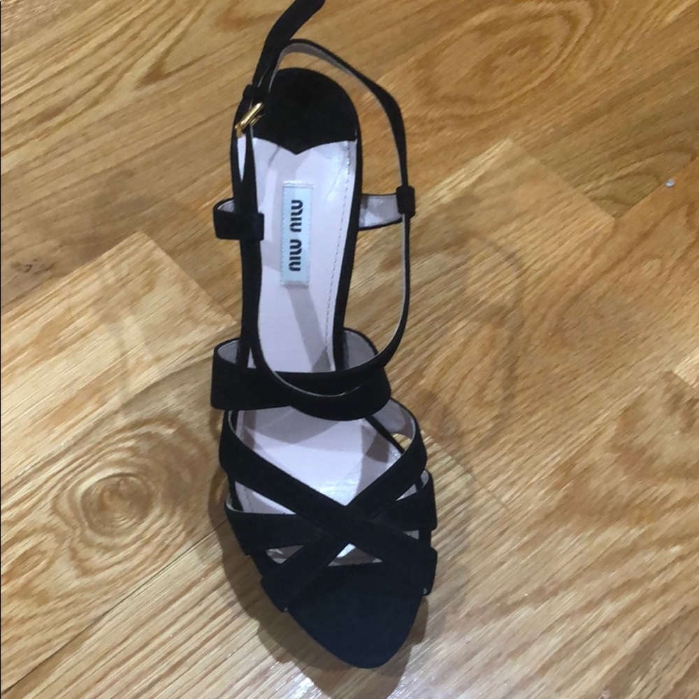 Miu miu pumps.